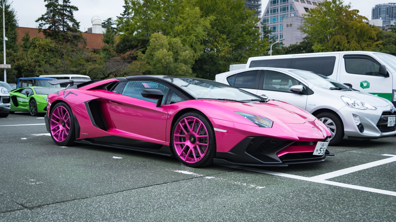 Illustration for article titled Japan's Lamborghini Day Is Delightfully Colorful